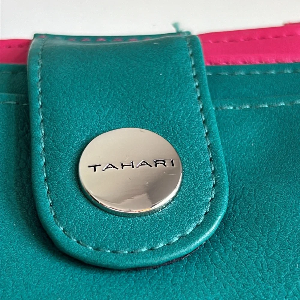 TAHARI Wallet in Pink & Teal Green